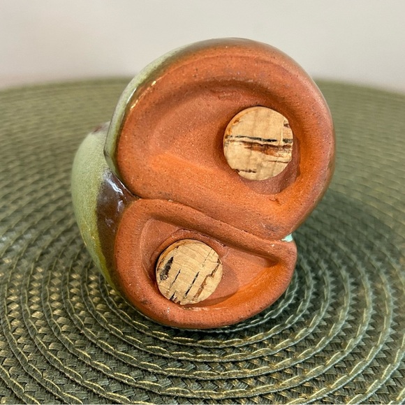 Vintage Frankoma Prairie Green & Bronze Lazybones Salt & Pepper Shaker 1990s EUC - Picture 7 of 9